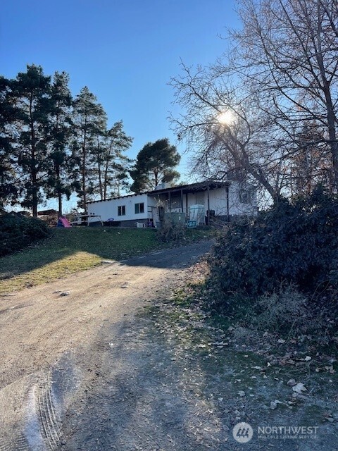 270 Starr Road , Pateros, WA 98846