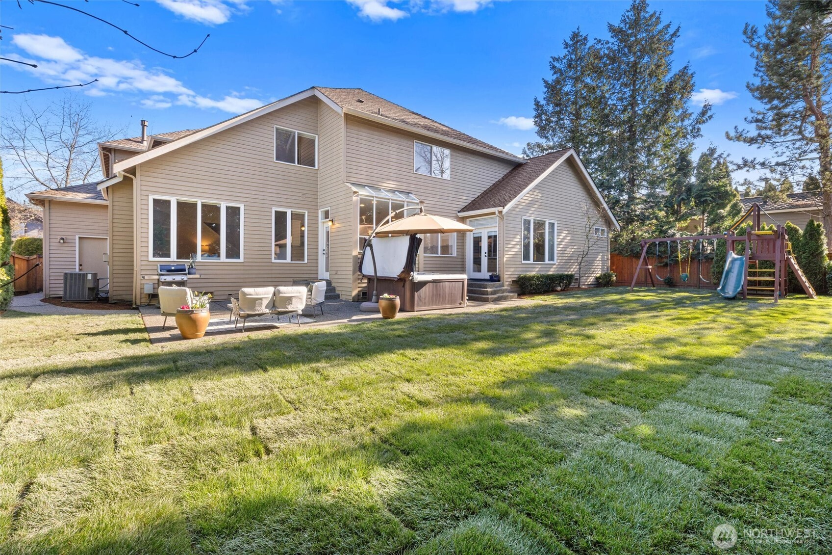 1215 269th Avenue SE, Sammamish, WA 98075