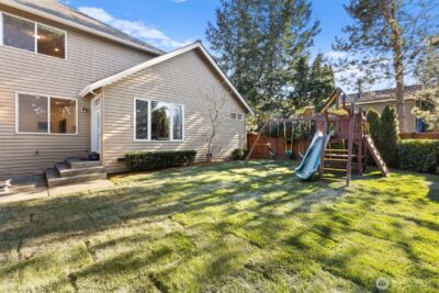 1215 269th Avenue SE, Sammamish, WA 98075 - Photo 38