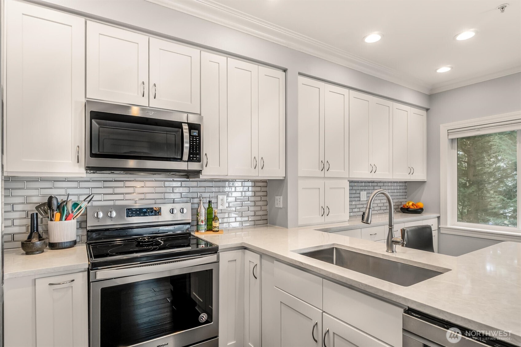 13400 Dumas Road #A6, Mill Creek, WA 98012-5569