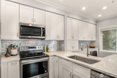 13400 Dumas Road #A6, Mill Creek, WA 98012-5569 - Photo 2