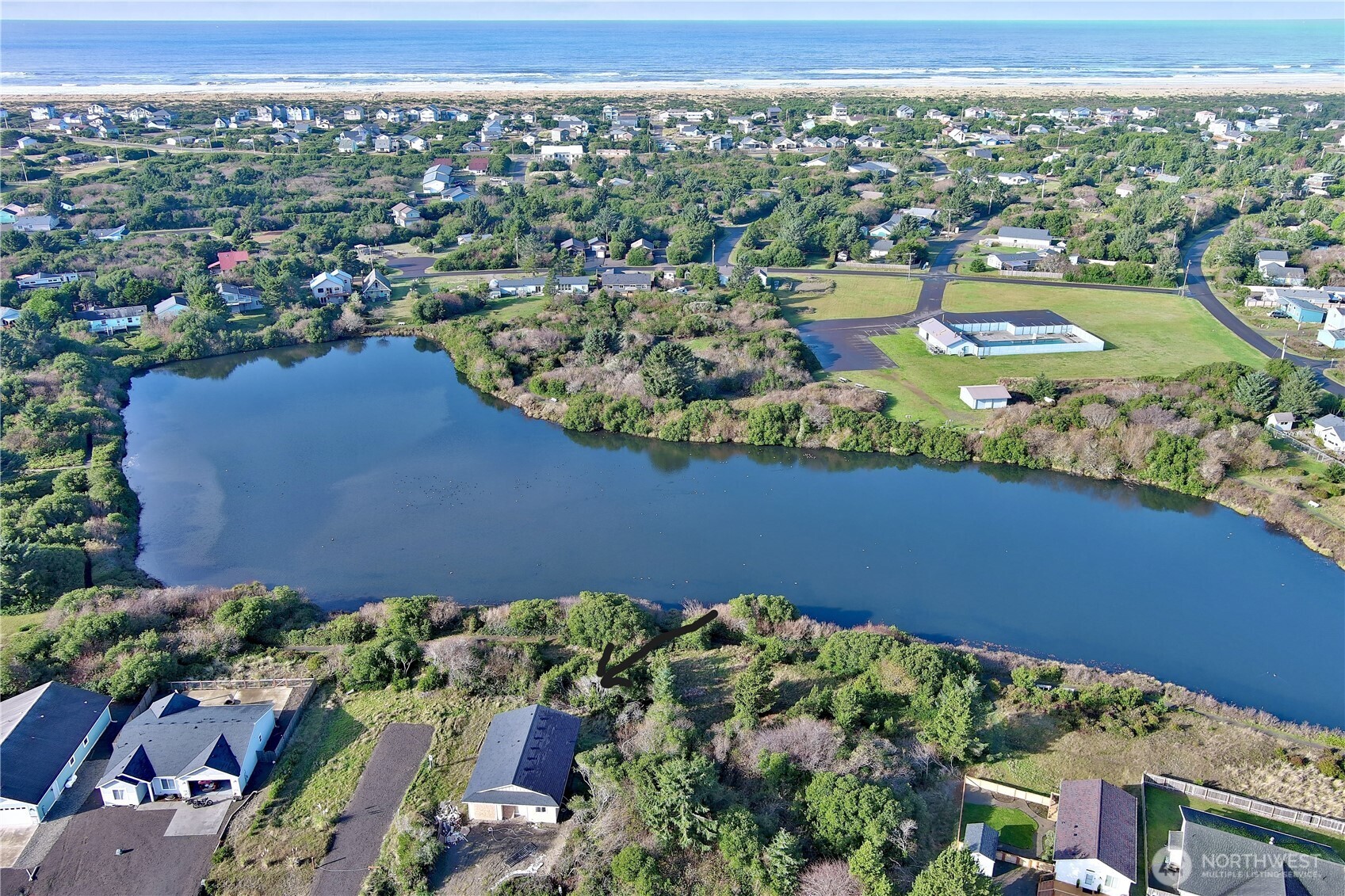 957 Cascade Avenue SW, Ocean Shores, WA 98569