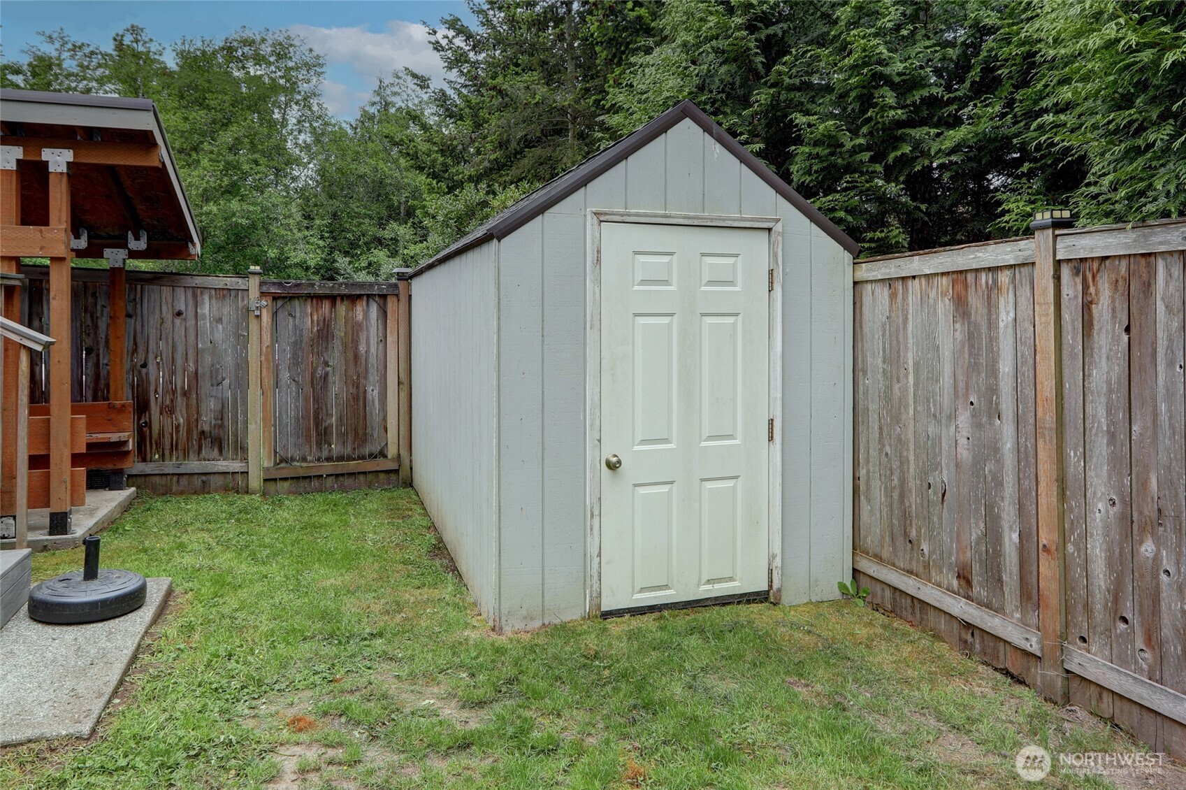 7820 NE 195th Street , Kenmore, WA 98028-5006