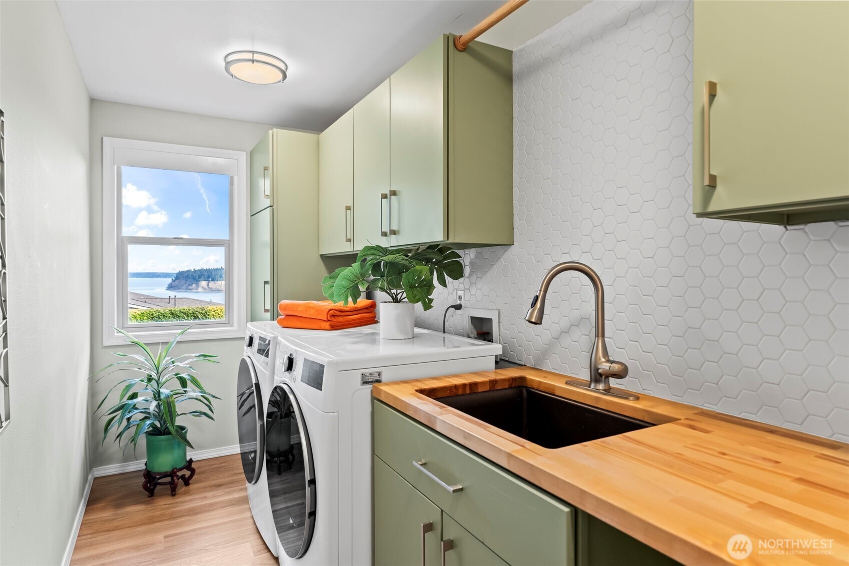 3139 Soundview Court , Gig Harbor, WA 98335