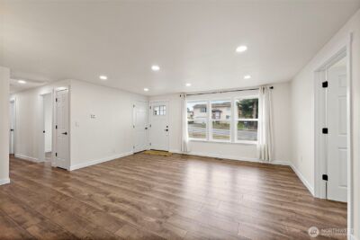 1615 S 84th Street , Tacoma, WA 98444 - Photo 6