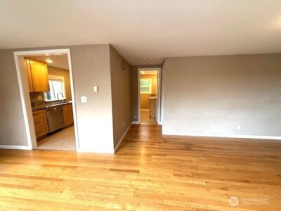 2606 4th Avenue N, Seattle, WA 98109 - Photo 19