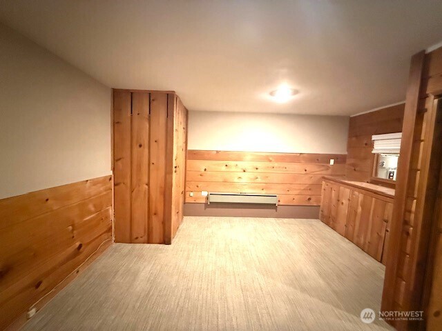 2606 4th Avenue N, Seattle, WA 98109