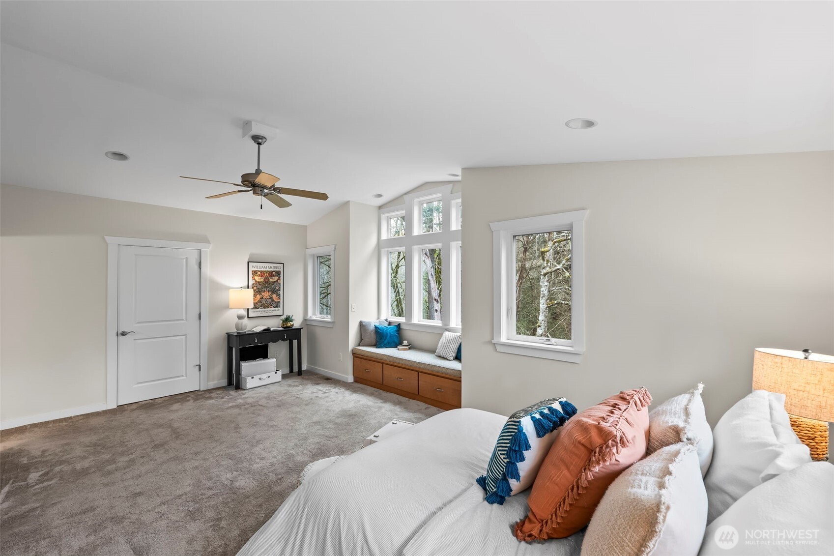 8711 92nd Street NW, Gig Harbor, WA 98332