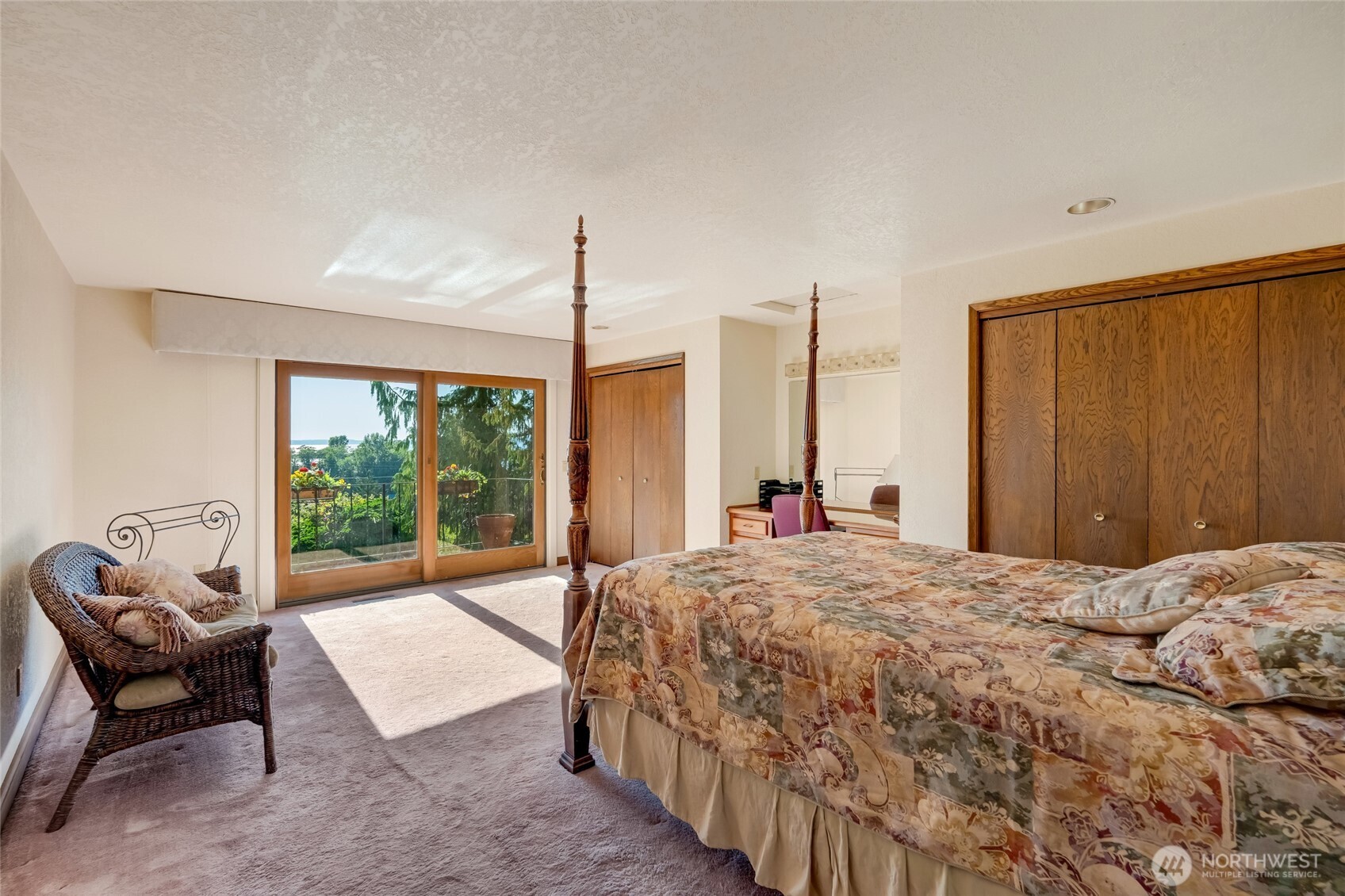 416 Alverson Boulevard , Everett, WA 98201