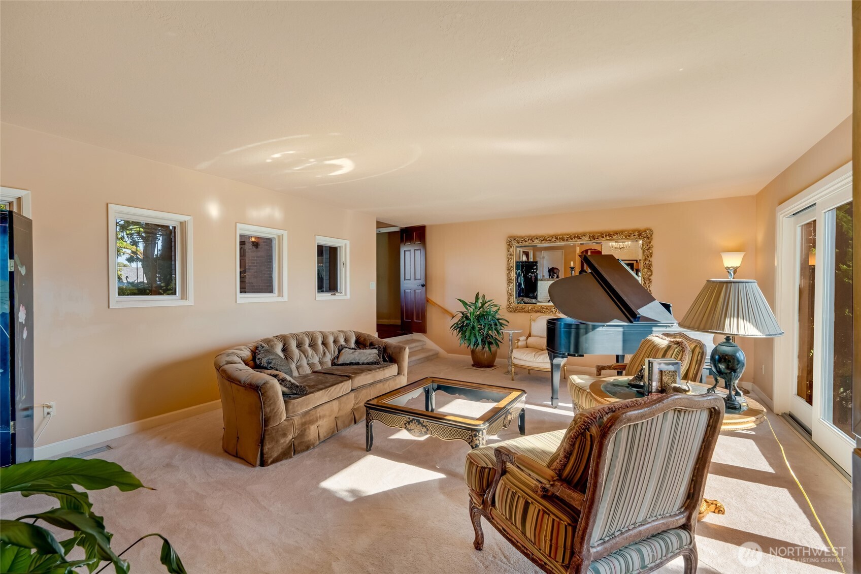 416 Alverson Boulevard , Everett, WA 98201