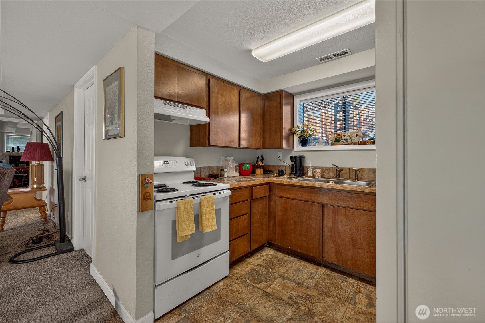 2149 NE 1st Street , East Wenatchee, WA 98802-1111