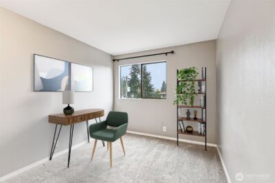 12300 33rd Avenue NE #402, Seattle, WA 98125 - Photo 19