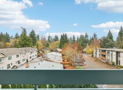 12300 33rd Avenue NE #402, Seattle, WA 98125 - Photo 2