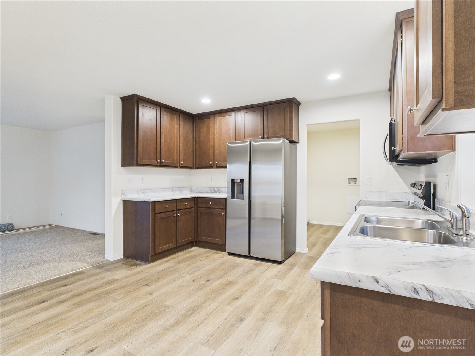 19 B S Garden Avenue , Rock Island, WA 98850