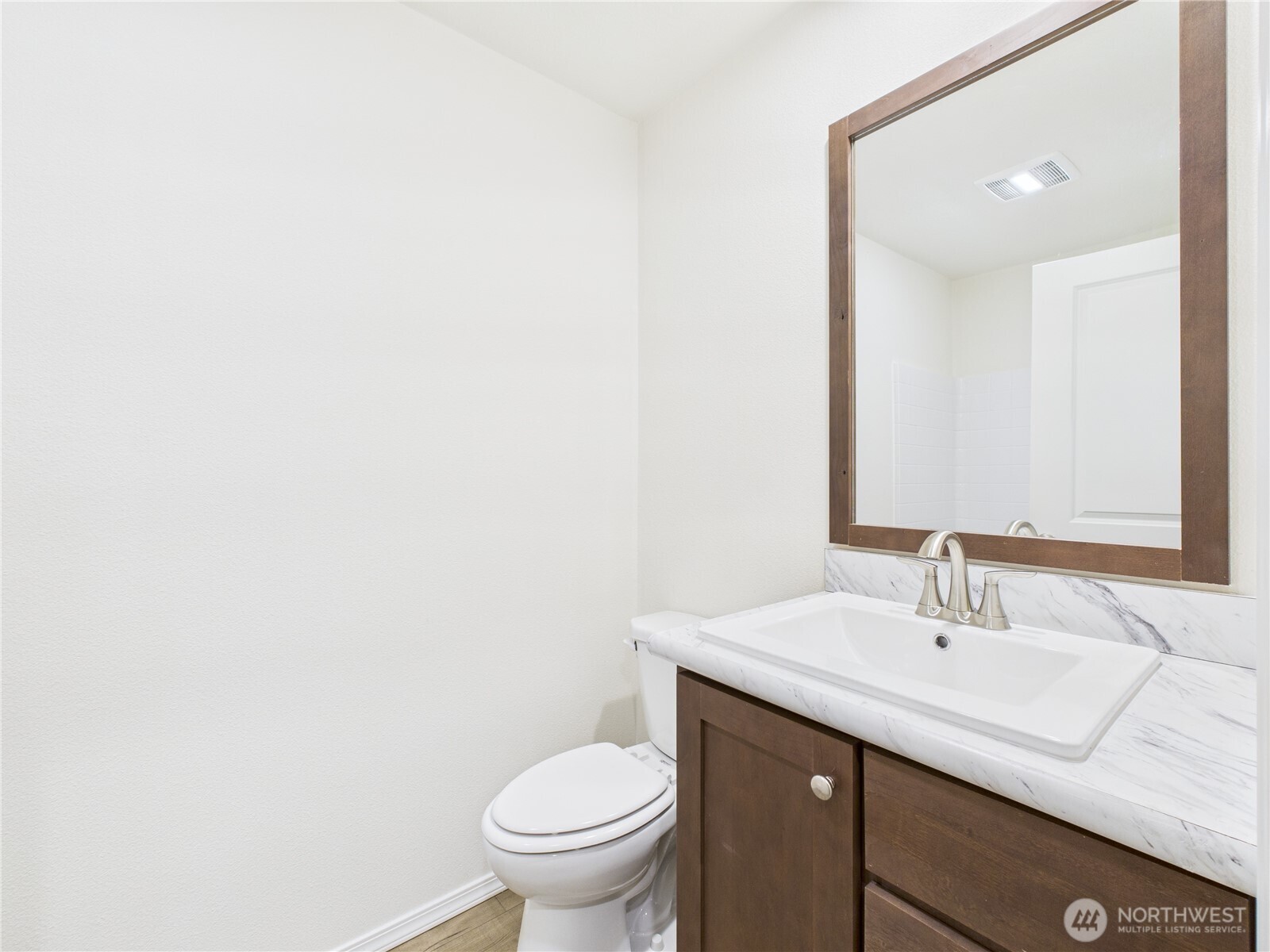 19 B S Garden Avenue , Rock Island, WA 98850