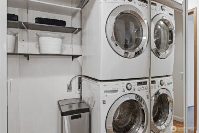 10501 8th Avenue NE #406, Seattle, WA 98125 - Photo 22