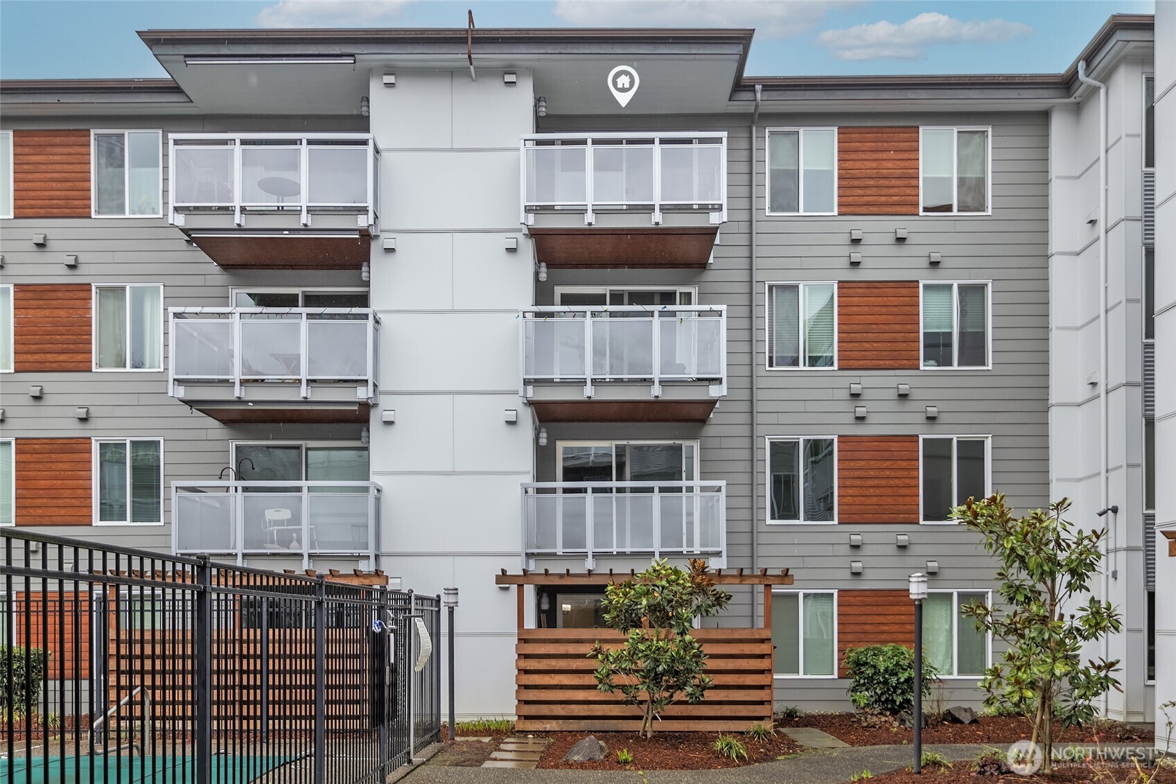 10501 8th Avenue NE #406, Seattle, WA 98125