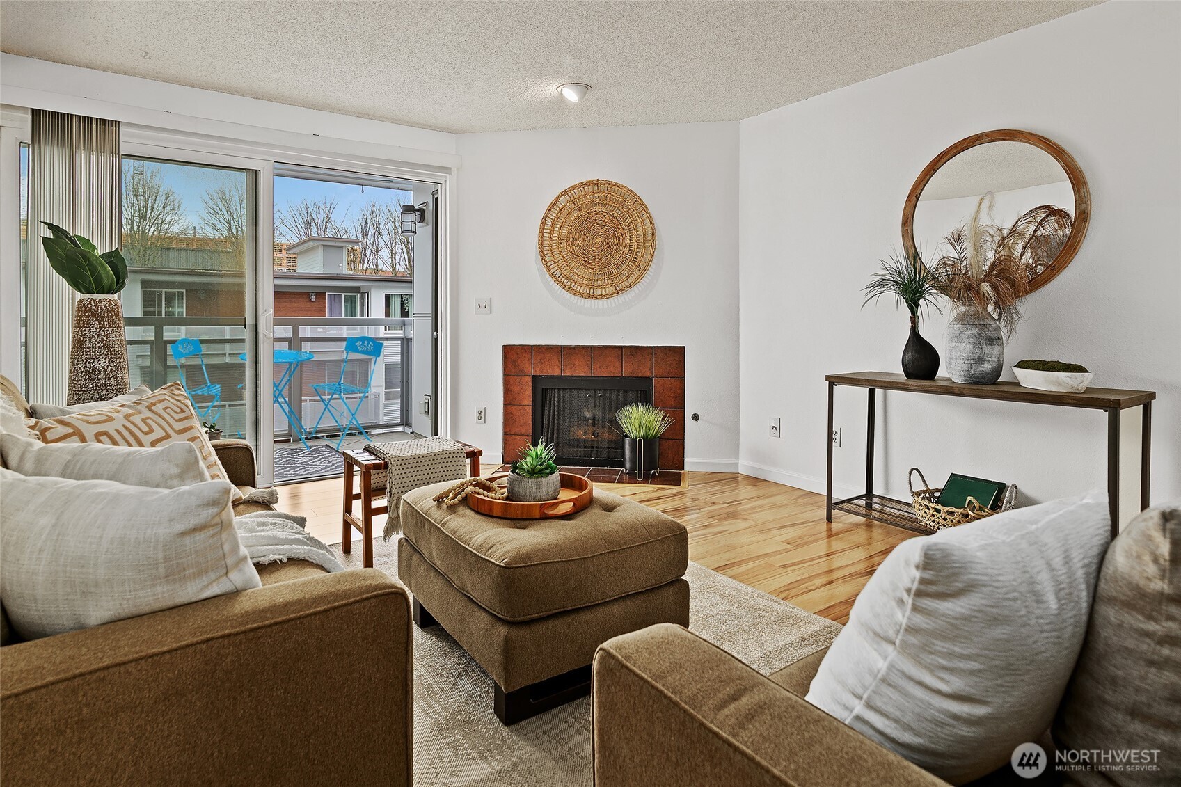 10501 8th Avenue NE #406, Seattle, WA 98125