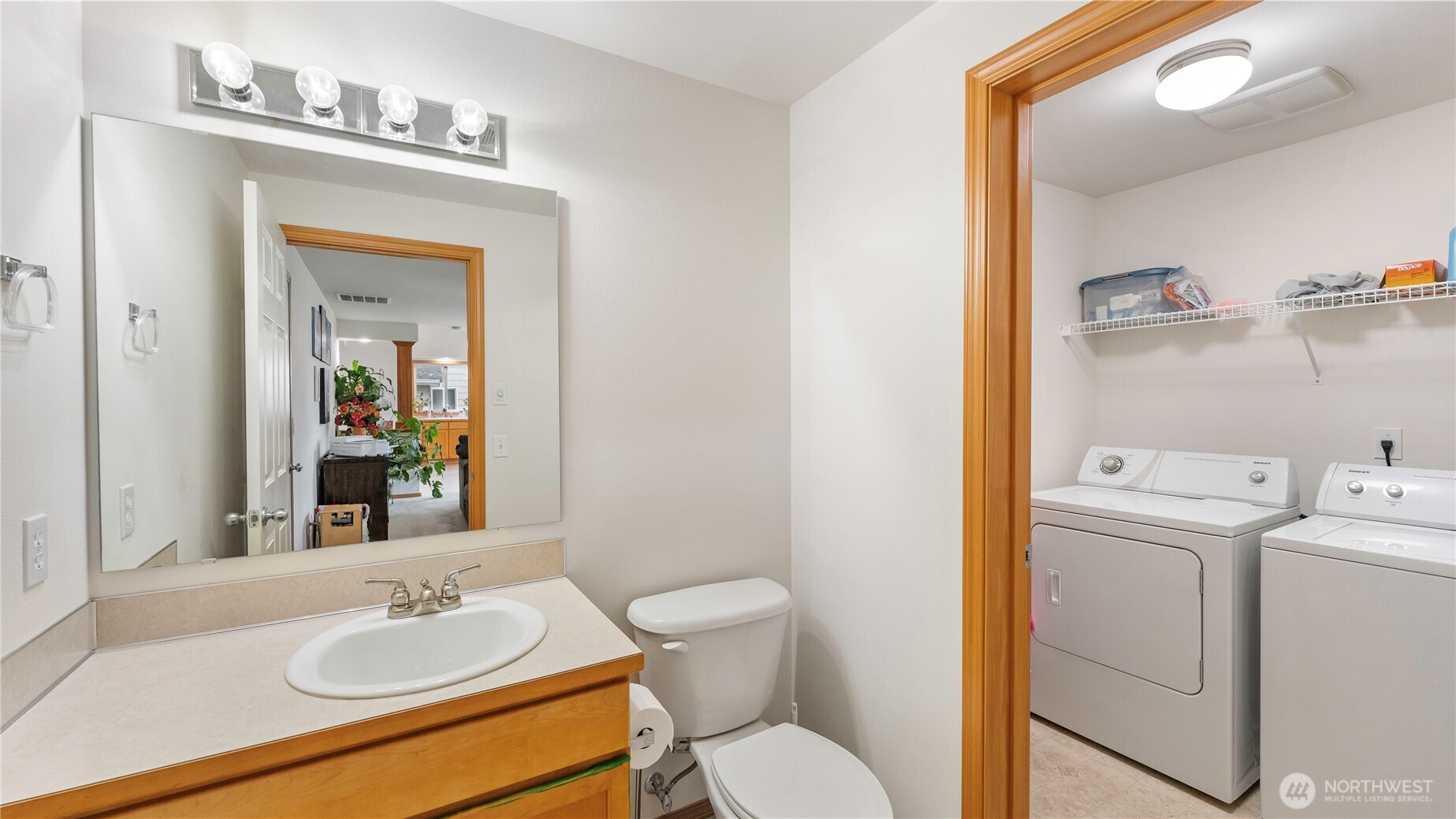 4471 E Broadway Street , Mount Vernon, WA 98274