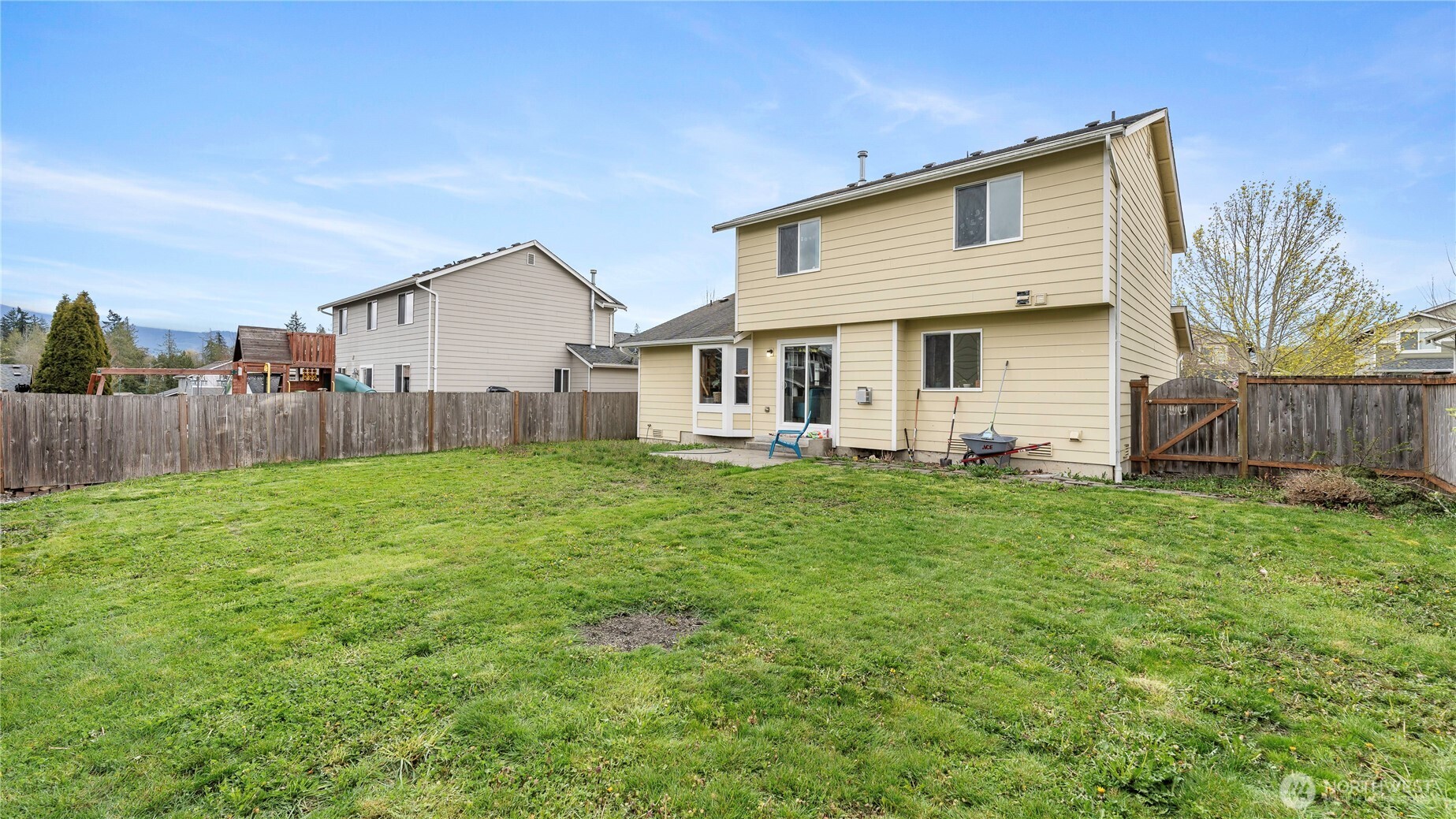 4471 E Broadway Street , Mount Vernon, WA 98274