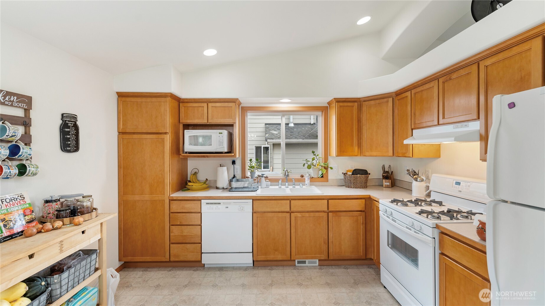 4471 E Broadway Street , Mount Vernon, WA 98274