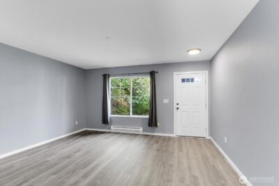 9509 Hancock Avenue SE, Snoqualmie, WA 98065 - Photo 3