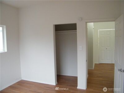 9445 S Park Avenue , Tacoma, WA 98444 - Photo 9