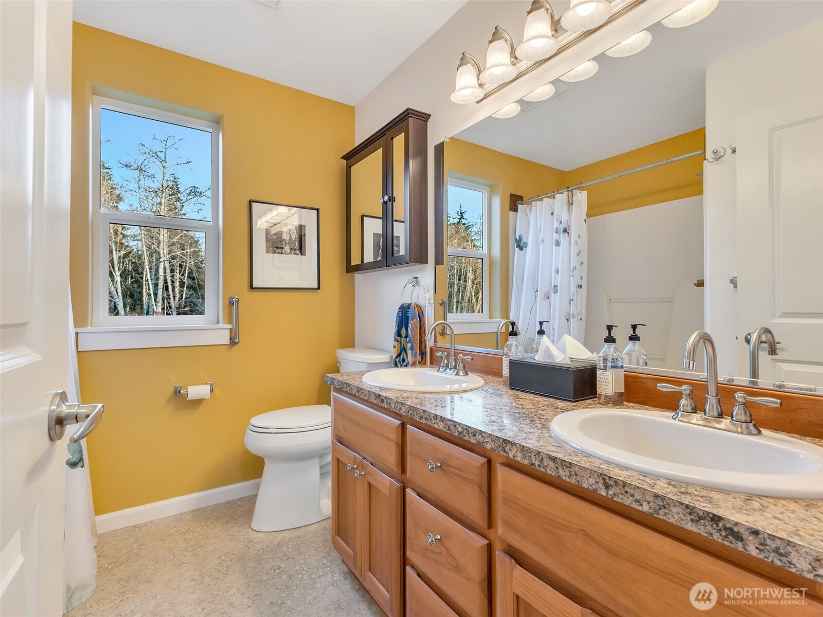 18215 Mill Lane , Long Beach, WA 98631