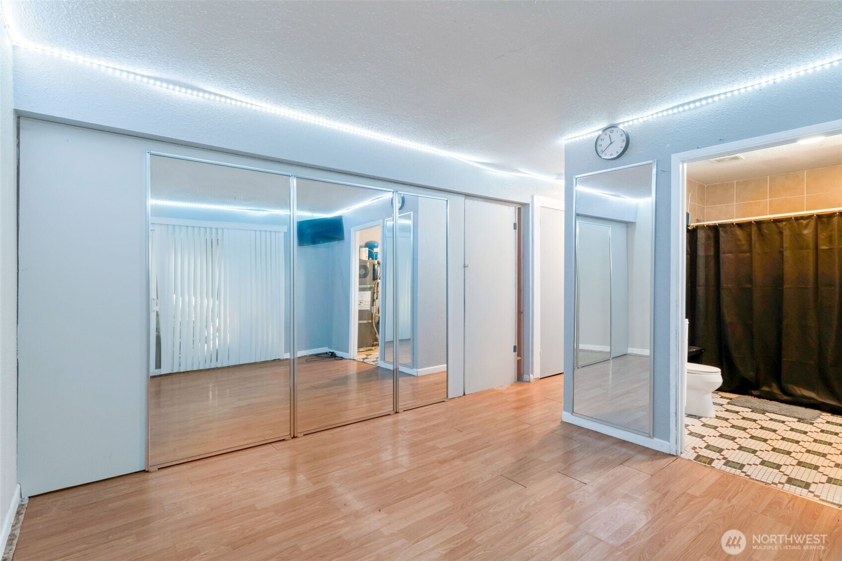 21011 54th Avenue W, Lynnwood, WA 98036