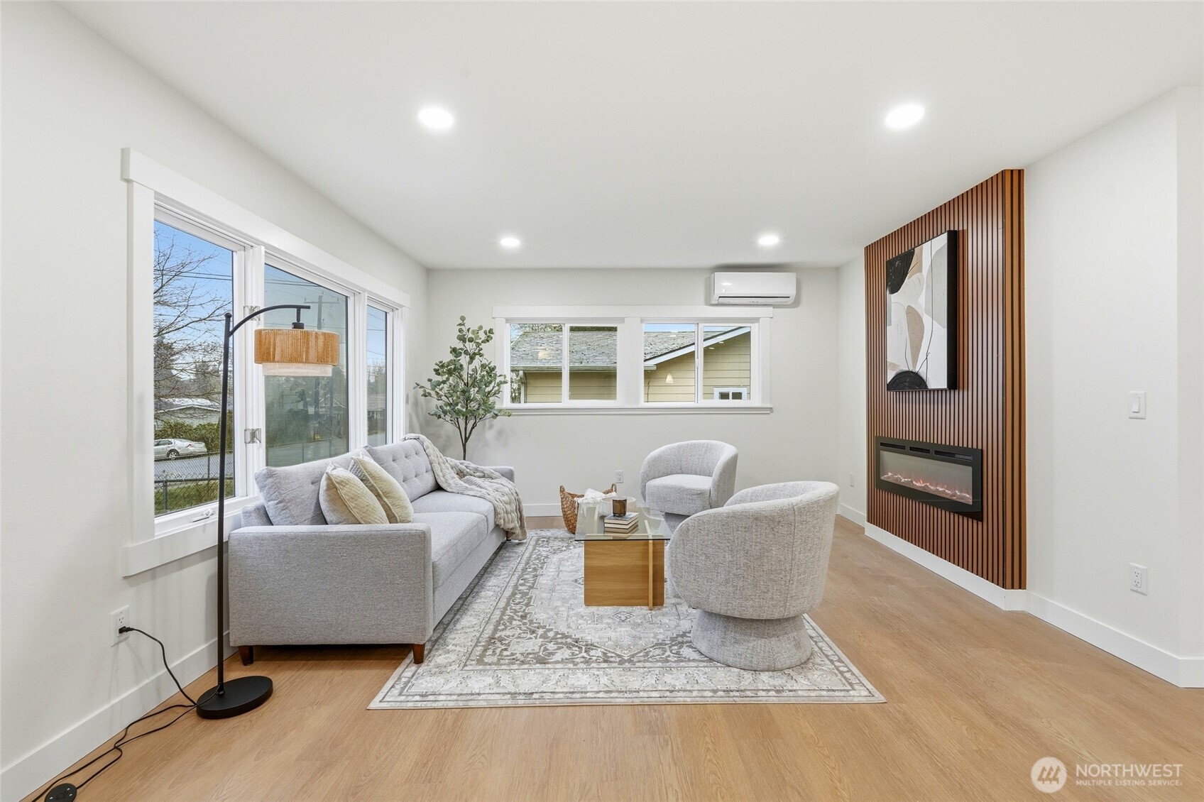 10731 18th Avenue SW, Seattle, WA 98146