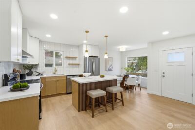 10731 18th Avenue SW, Seattle, WA 98146 - Photo 17