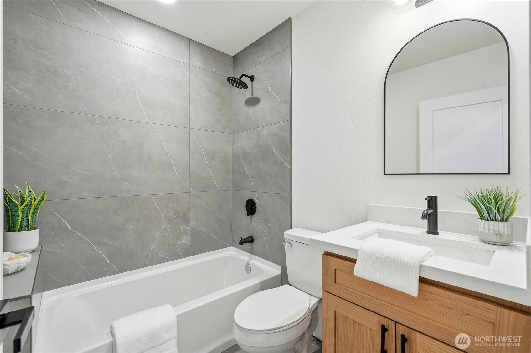 10731 18th Avenue SW, Seattle, WA 98146