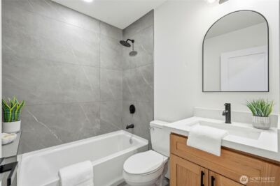 10731 18th Avenue SW, Seattle, WA 98146 - Photo 23