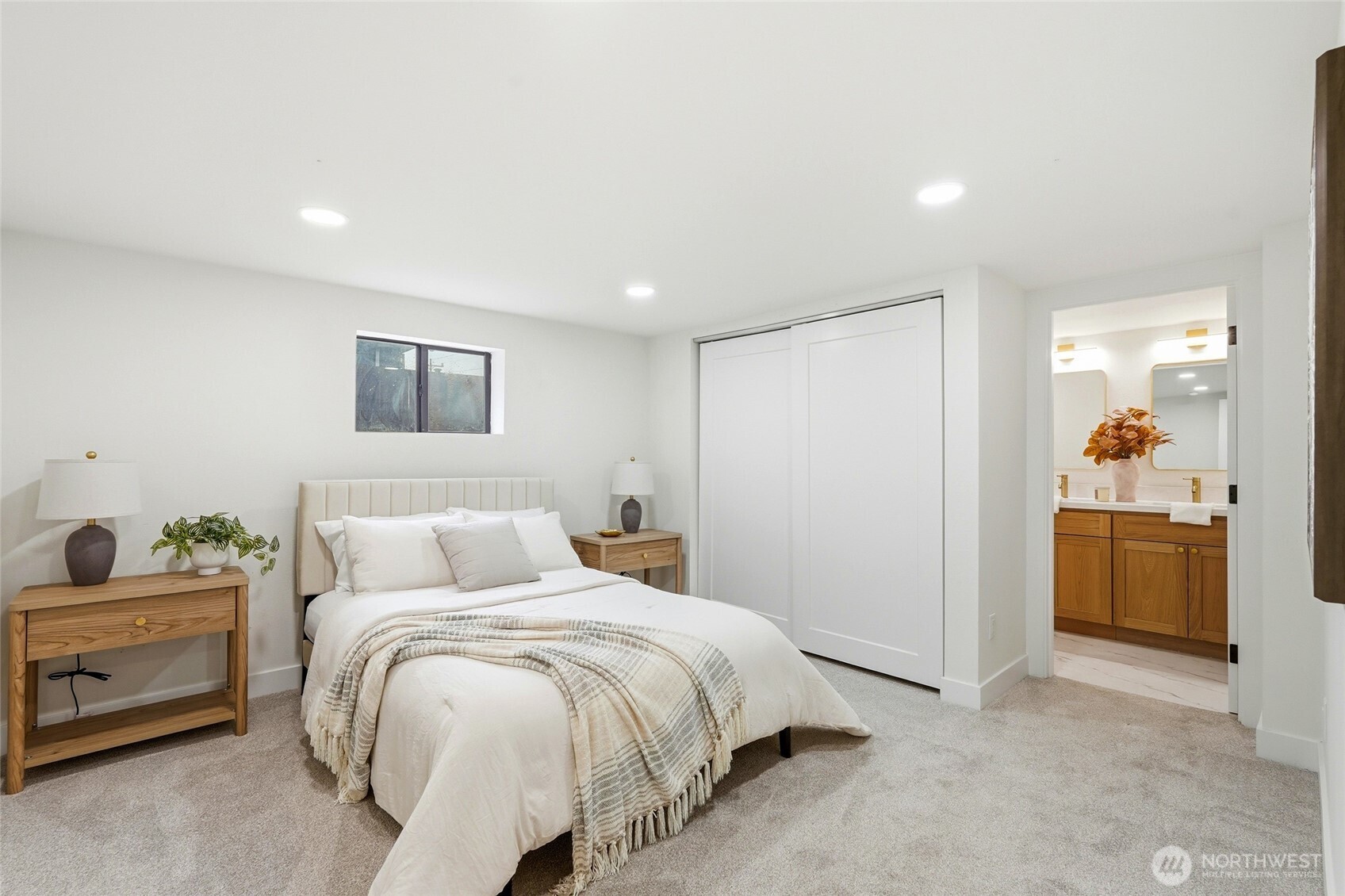 10731 18th Avenue SW, Seattle, WA 98146