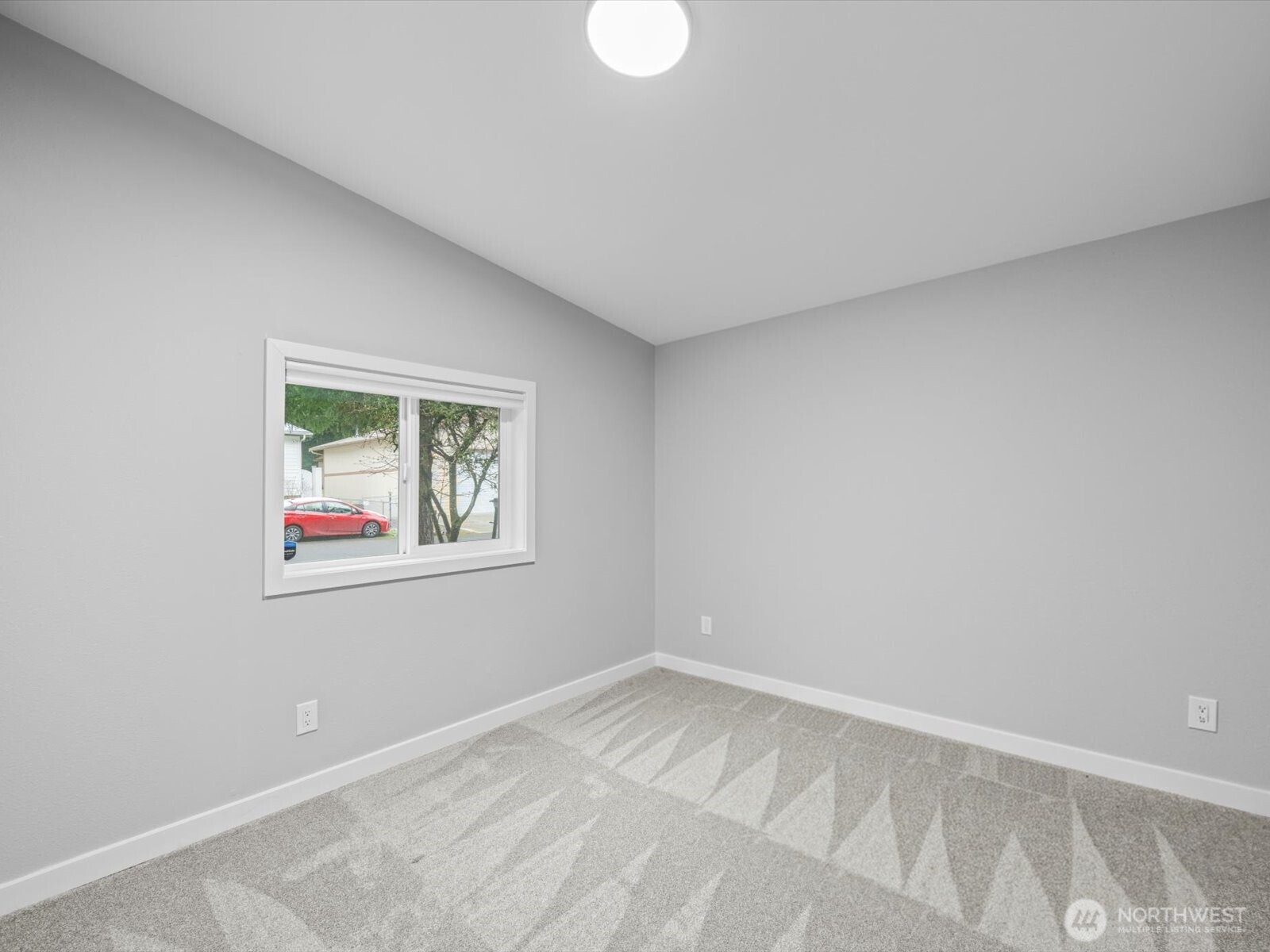 20500 SE 32nd Drive , Bothell, WA 98012