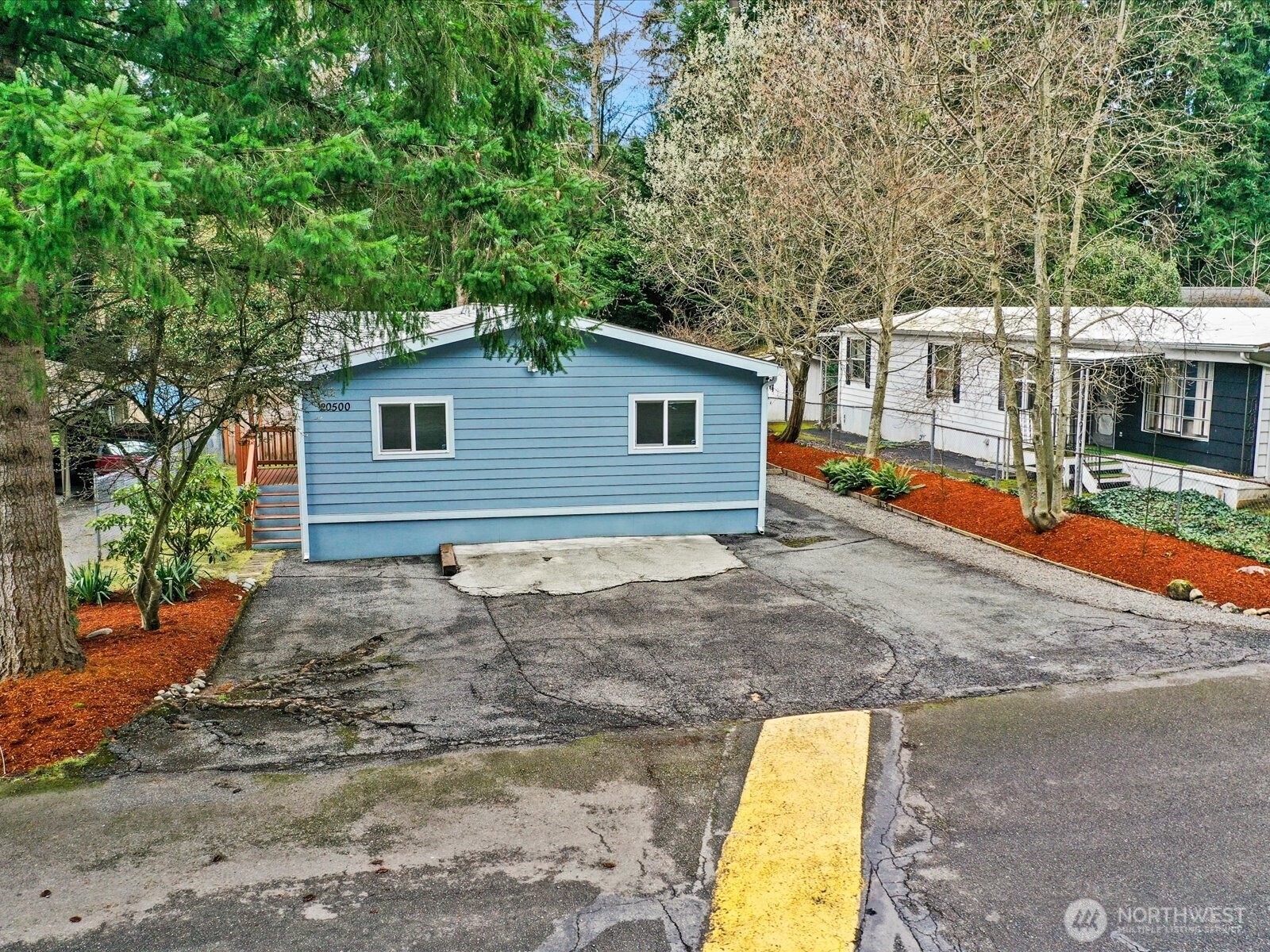 20500 SE 32nd Drive , Bothell, WA 98012