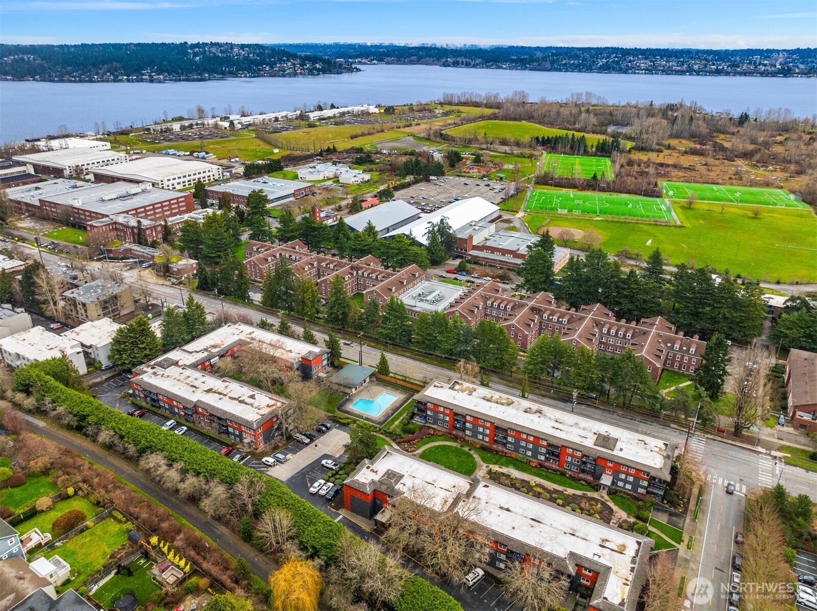 5818 NE 70th Street #A411, Seattle, WA 98115