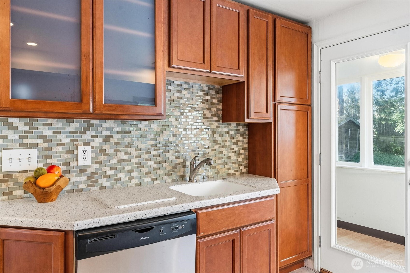 22010 Brier Rd , Brier, WA 98036