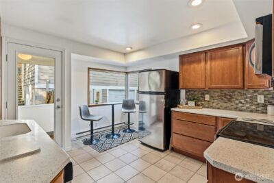 22010 Brier Rd , Brier, WA 98036 - Photo 10