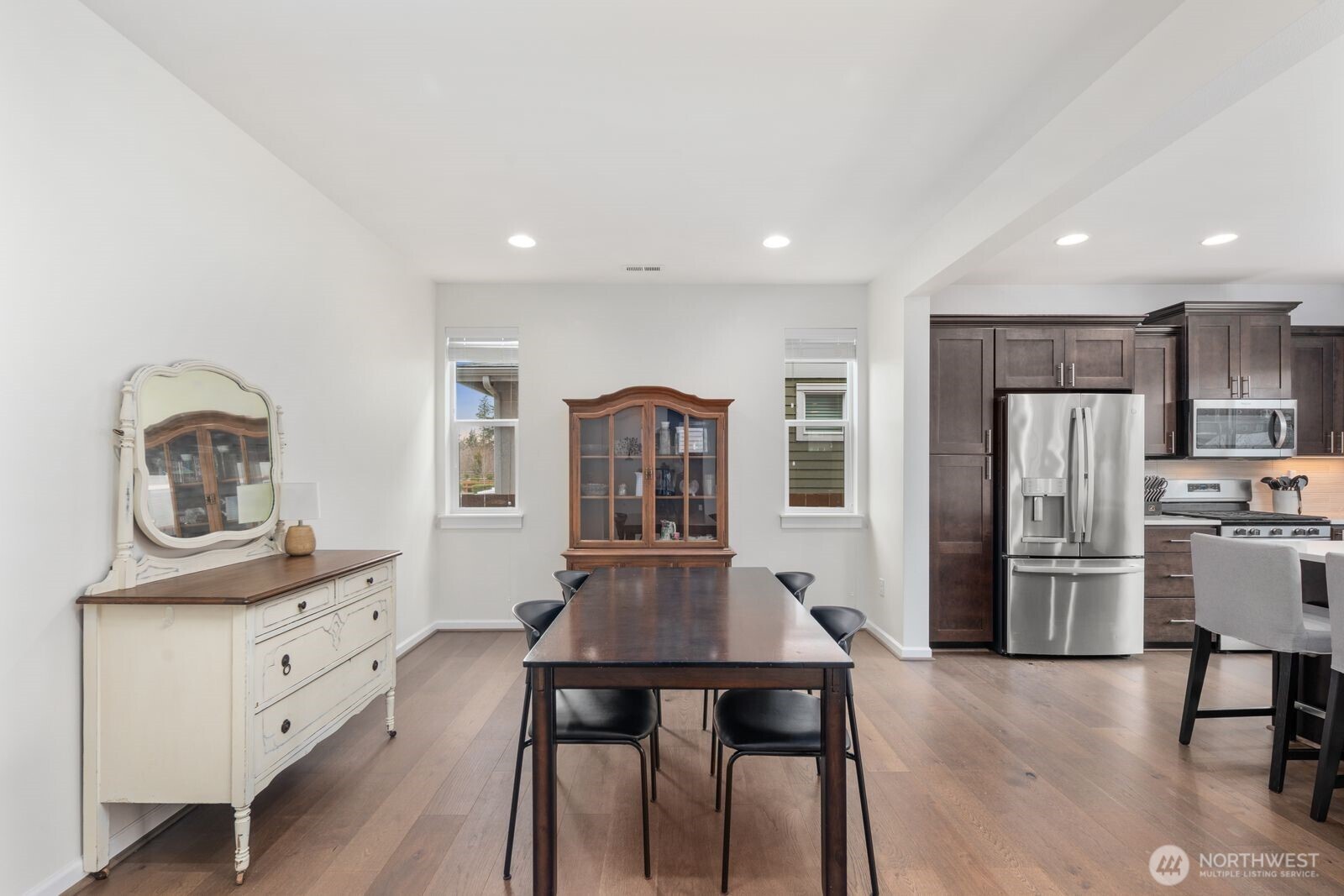 27318 14th Court S, Des Moines, WA 98198