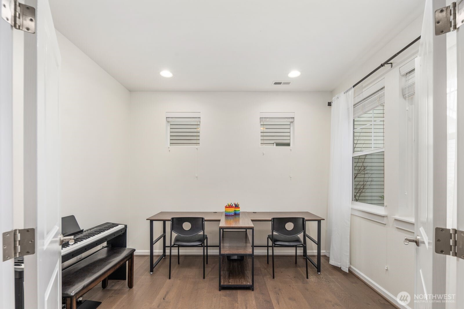 27318 14th Court S, Des Moines, WA 98198