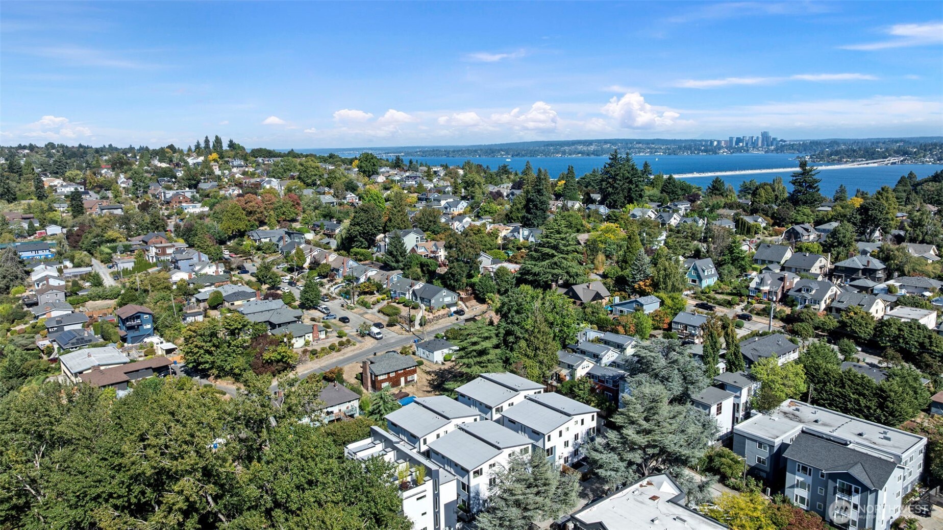 2527 29th Avenue S #B, Seattle, WA 98144