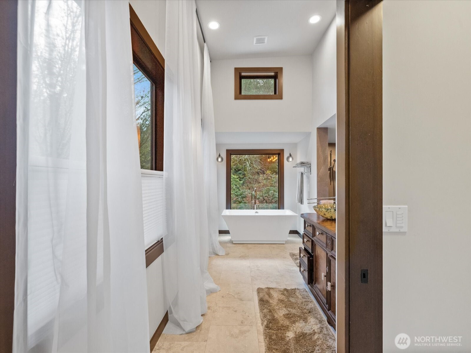 11202 204th Avenue NE, Redmond, WA 98053