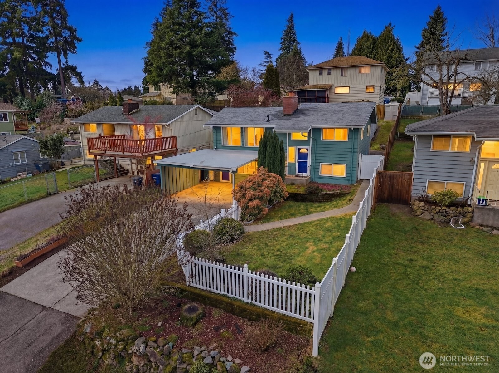 13237 3rd Avenue S, Burien, WA 98168