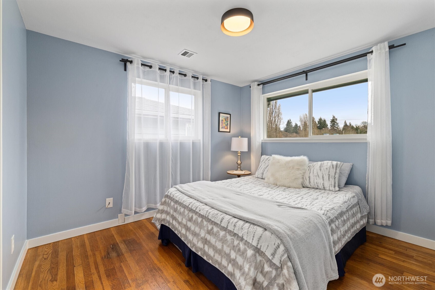 13237 3rd Avenue S, Burien, WA 98168