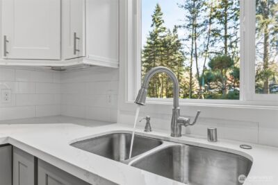 11785 Penny Place NE, Bainbridge Island, WA 98110 - Photo 12