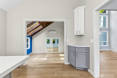 11785 Penny Place NE, Bainbridge Island, WA 98110 - Photo 13