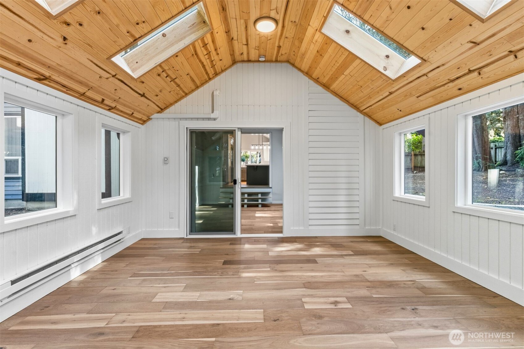 11785 Penny Place NE, Bainbridge Island, WA 98110