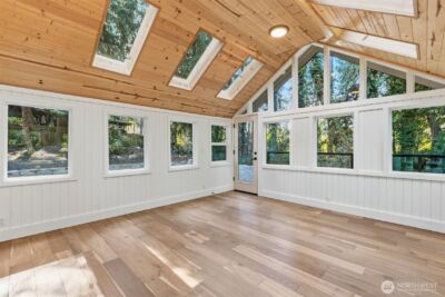 11785 Penny Place NE, Bainbridge Island, WA 98110 - Photo 18