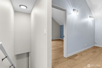 11785 Penny Place NE, Bainbridge Island, WA 98110 - Photo 26